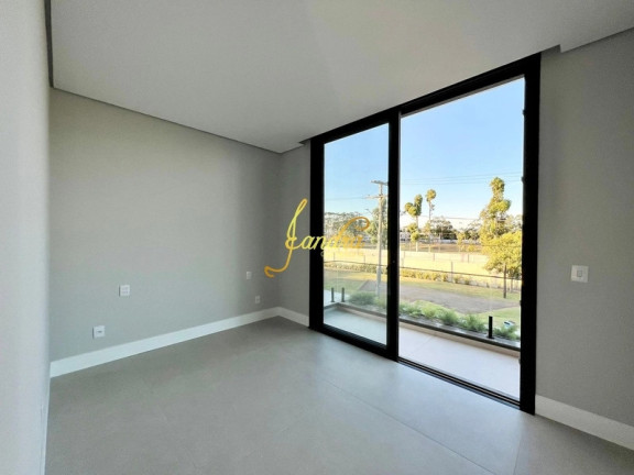 Imagem Casa de Condomínio com 5 Quartos à Venda, 320 m² em Centro - Xangri-la