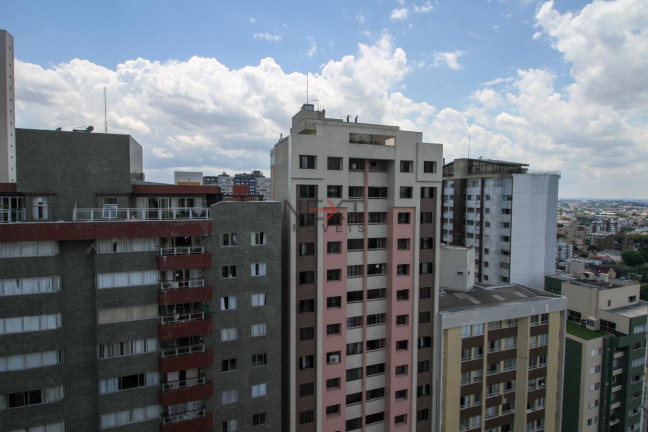 Imagem Apartamento com 3 Quartos à Venda, 197 m² em Centro - Curitiba