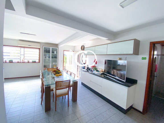 Imagem Casa com 3 Quartos à Venda, 192 m² em São Luiz - Criciúma