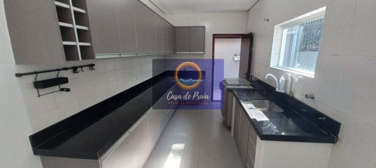 Imagem Sobrado com 3 Quartos à Venda, 190 m² em Balneário Três Marias - Peruíbe Imagem Sobrado com 3 Quartos à Venda, 190 m² em Balneário Três Marias - Peruíbe