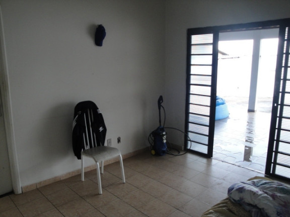 Imagem Casa com 1 Quarto à Venda, 275 m² em Jd Vânia Maria - Bauru Imagem Casa com 1 Quarto à Venda, 275 m² em Jd Vânia Maria - Bauru