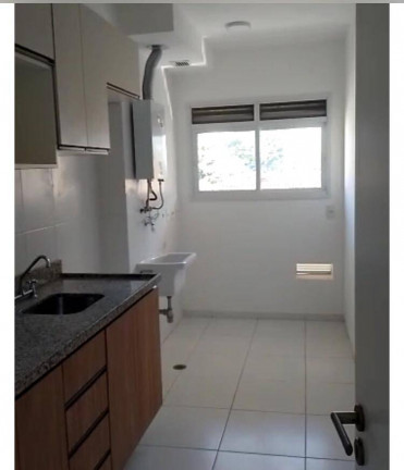 Apartamento com 3 Quartos à Venda ou Locação, 76 m² em Jardim Tupanci - Barueri