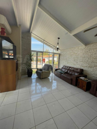 Imagem Casa com 7 Quartos à Venda, 850 m² em Alpes Dos Araçás (jordanésia) - Cajamar Imagem Casa com 7 Quartos à Venda, 850 m² em Alpes Dos Araçás (jordanésia) - Cajamar