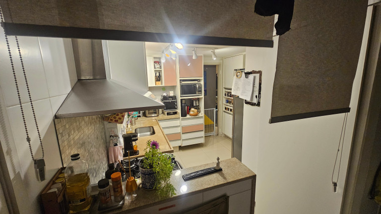 Imagem Imóvel com 3 Quartos à Venda, 110 m² em Icaraí - Niterói Imagem Imóvel com 3 Quartos à Venda, 110 m² em Icaraí - Niterói