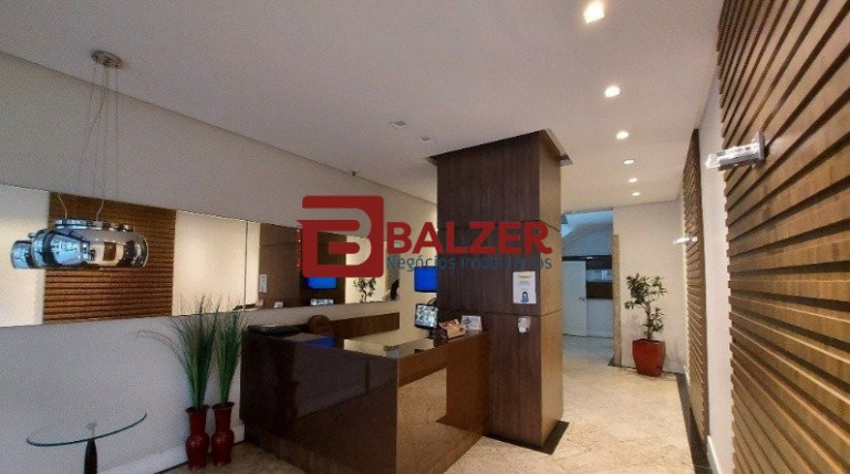 Imagem Apartamento com 2 Quartos à Venda, 88 m² em Centro - Florianópolis