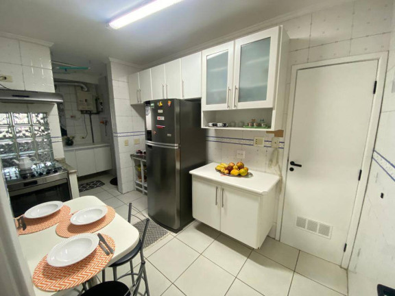 Imagem Apartamento com 3 Quartos à Venda, 154 m² em Alphaville - Barueri