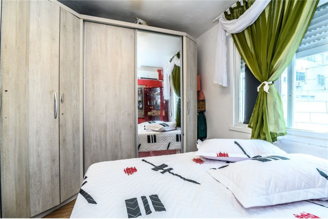 Imagem Apartamento com 1 Quarto à Venda, 44 m² em Vila Ipiranga - Porto Alegre Imagem Apartamento com 1 Quarto à Venda, 44 m² em Vila Ipiranga - Porto Alegre