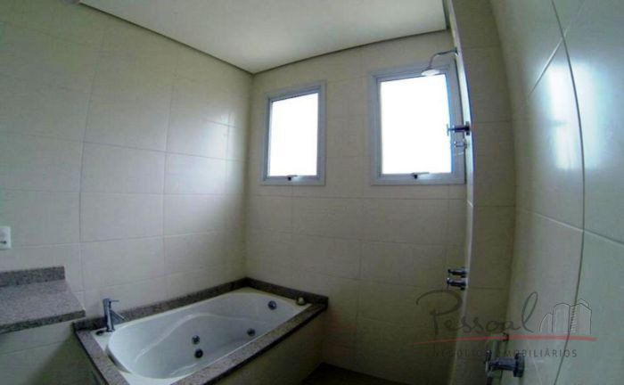 Imagem Apartamento com 3 Quartos à Venda, 239 m² em Agronômica - Florianópolis