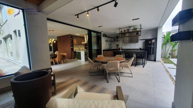 Imagem Casa com 5 Quartos à Venda, 389 m² em Riviera De São Lourenço - Bertioga Imagem Casa com 5 Quartos à Venda, 389 m² em Riviera De São Lourenço - Bertioga