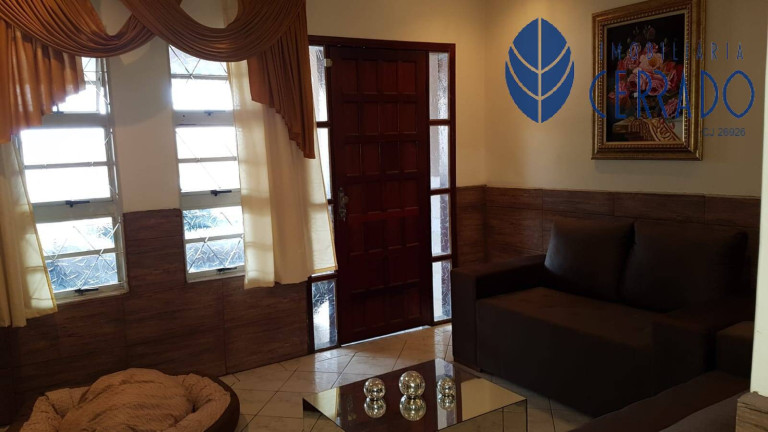 Imagem Casa com 4 Quartos à Venda, 315 m² em Jardim Alexandrina - Anápolis