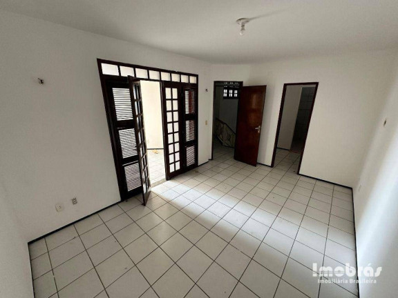 Imagem Casa com 4 Quartos à Venda, 163 m² em Sapiranga - Fortaleza Imagem Casa com 4 Quartos à Venda, 163 m² em Sapiranga - Fortaleza