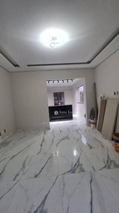 Casa com 2 Quartos à Venda, 72 m² em Macuco - Santos