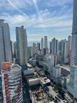 Imagem Apartamento com 4 Quartos à Venda, 147 m² em Centro - Balneário Camboriú Imagem Apartamento com 4 Quartos à Venda, 147 m² em Centro - Balneário Camboriú