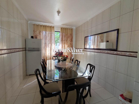 Imagem Sobrado com 3 Quartos à Venda, 142 m² em Sitio Cercado - Curitiba