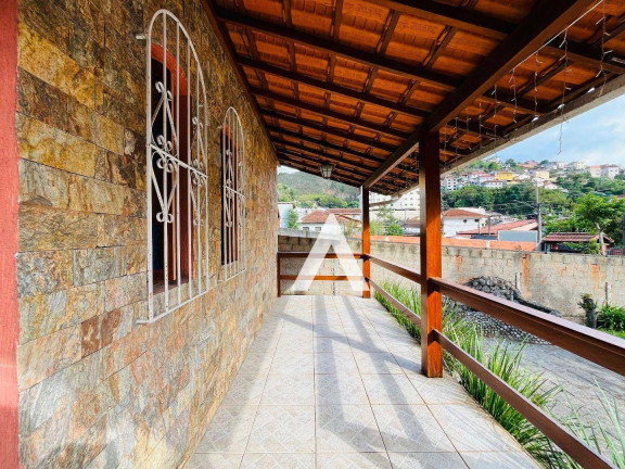 Imagem Casa com 4 Quartos à Venda, 398 m² em Vale Do Paraíso - Teresópolis