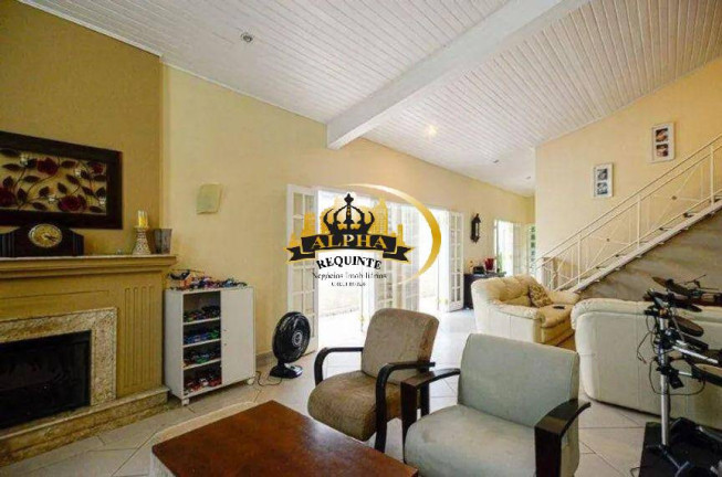 Imagem Casa de Condomínio com 3 Quartos à Venda, 220 m² em Alphaville - Santana De Parnaíba