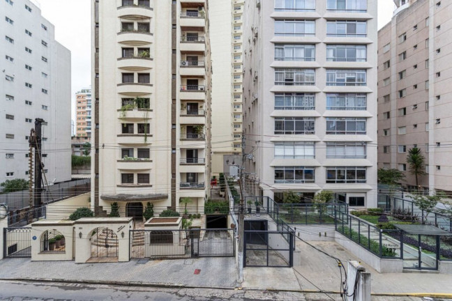Imagem Imóvel com 3 Quartos à Venda, 135 m² em Itaim Bibi - São Paulo Imagem Imóvel com 3 Quartos à Venda, 135 m² em Itaim Bibi - São Paulo