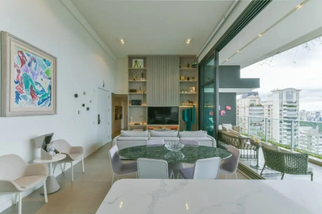 Imóvel com 3 Quartos à Venda, 175 m² em Cerqueira César - São Paulo