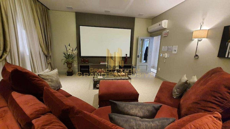 Imagem Apartamento com 3 Quartos à Venda, 140 m² em Centro - Balneário Camboriú Imagem Apartamento com 3 Quartos à Venda, 140 m² em Centro - Balneário Camboriú