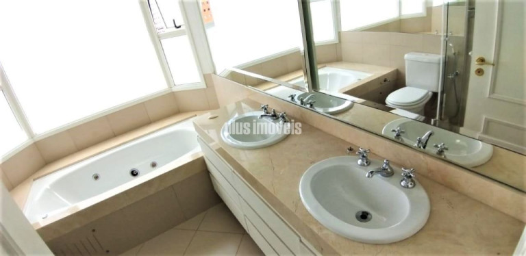 Imagem Apartamento com 4 Quartos à Venda, 261 m² em Panamby - São Paulo Imagem Apartamento com 4 Quartos à Venda, 261 m² em Panamby - São Paulo