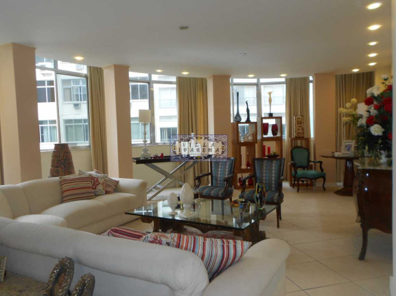 Apartamento com 4 Quartos à Venda, 247 m² em Copacabana - Rio De Janeiro