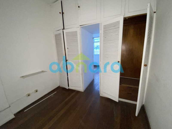 Imagem Apartamento com 2 Quartos à Venda, 65 m² em Copacabana - Rio De Janeiro Imagem Apartamento com 2 Quartos à Venda, 65 m² em Copacabana - Rio De Janeiro