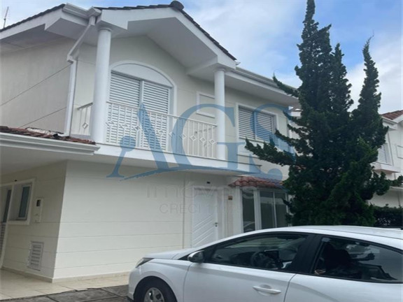 Sobrado com 3 Quartos à Venda, 200 m² em Bairro Do Limoeiro - Arujá