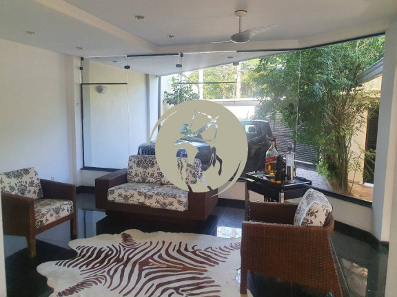 Sobrado com 3 Quartos à Venda, 250 m² em Jose Menino - Santos