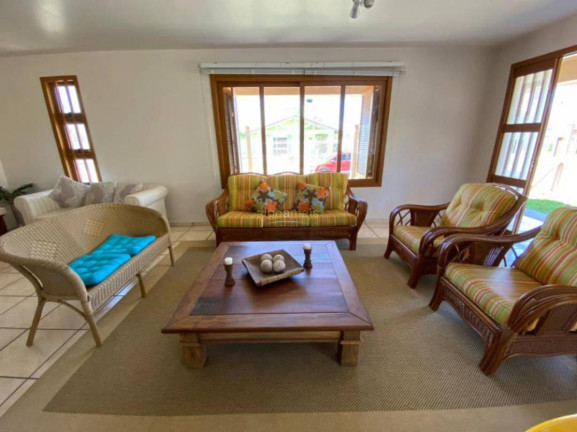 Imagem Casa com 5 Quartos à Venda, 229 m² em Noiva Do Mar - Xangri-lá Imagem Casa com 5 Quartos à Venda, 229 m² em Noiva Do Mar - Xangri-lá