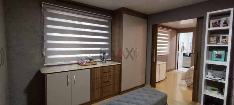 Imagem Casa com 4 Quartos à Venda, 255 m² em Boqueirão - Guarapuava Imagem Casa com 4 Quartos à Venda, 255 m² em Boqueirão - Guarapuava