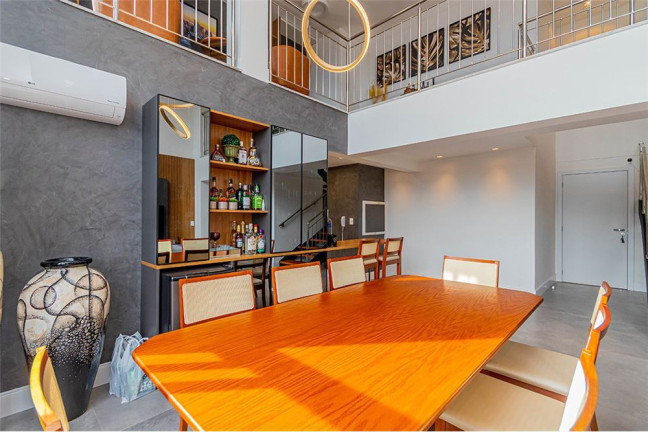 Imagem Casa com 3 Quartos à Venda, 184 m² em Menino Deus - Porto Alegre