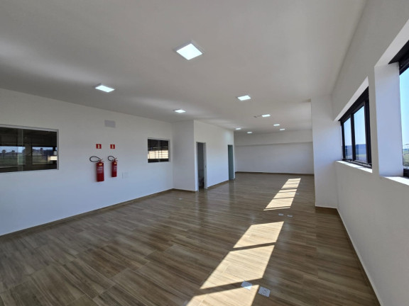Imagem Imóvel para Alugar, 747 m² em Parque Empresarial Das Mangueiras - Sorocaba Imagem Imóvel para Alugar, 747 m² em Parque Empresarial Das Mangueiras - Sorocaba