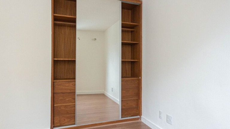 Imagem Imóvel com 2 Quartos à Venda, 93 m² em Humaitá - Rio De Janeiro
