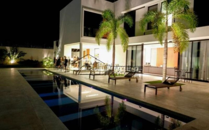Foto do imóvel Casa de Condomínio com 4 Quartos à Venda, 550 m² em Vila Ema - São José Dos Campos