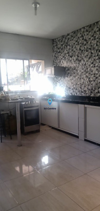 Imagem Casa com 3 Quartos à Venda, 220 m² em Oitis - Contagem