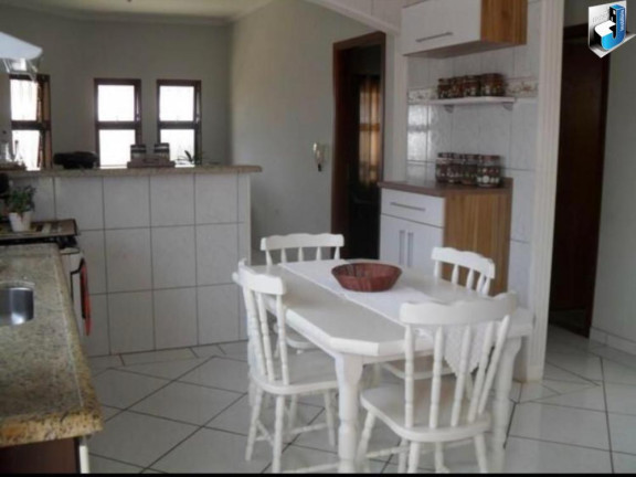 Imagem Casa com 3 Quartos à Venda, 181 m² em Jardim Saba - Tatuí