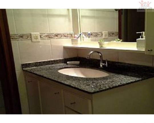 Imagem Sobrado com 3 Quartos à Venda, 142 m² em Horto Santo Antônio - Jundiaí