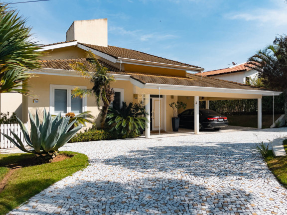 Casa com 4 Quartos à Venda, 1.500 m² em Itatiba