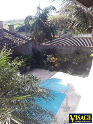 Imagem Casa com 4 Quartos à Venda,  em Jd. Colonia - Jacareí