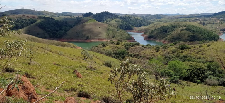 Imagem Terreno à Venda, 48.400 m² em Varadouro - Jacareí Imagem Terreno à Venda, 48.400 m² em Varadouro - Jacareí