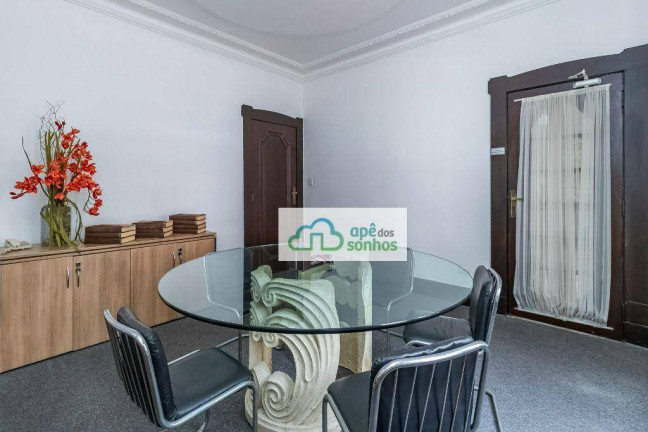 Imagem Casa com 12 Quartos à Venda, 520 m² em Pacaembu - São Paulo Imagem Casa com 12 Quartos à Venda, 520 m² em Pacaembu - São Paulo