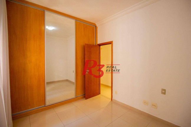 Imagem Apartamento com 4 Quartos para Alugar, 230 m² em Aparecida - Santos