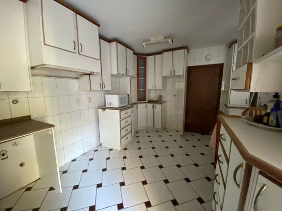 Imagem Casa com 4 Quartos à Venda, 315 m² em Tristeza - Porto Alegre Imagem Casa com 4 Quartos à Venda, 315 m² em Tristeza - Porto Alegre