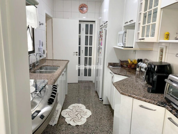 Imagem Apartamento com 3 Quartos à Venda, 176 m² em Morumbi - São Paulo Imagem Apartamento com 3 Quartos à Venda, 176 m² em Morumbi - São Paulo