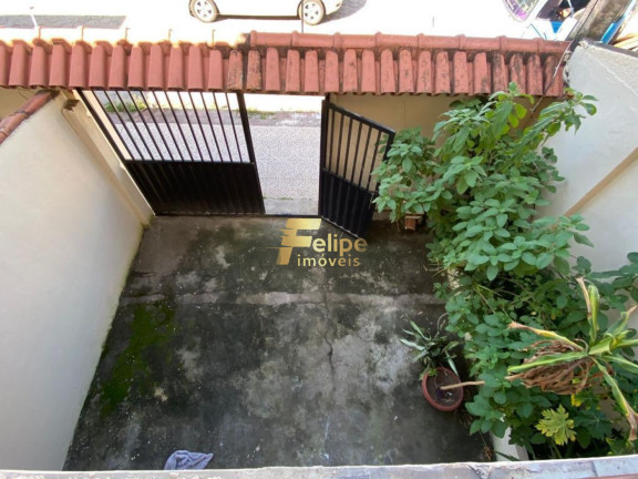 Imagem Casa com 3 Quartos à Venda, 300 m² em Ipiranga - Guarapari Imagem Casa com 3 Quartos à Venda, 300 m² em Ipiranga - Guarapari