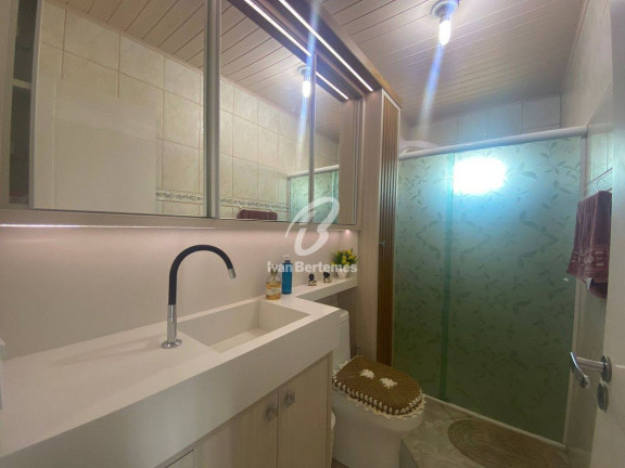 Imagem Apartamento com 3 Quartos para Temporada, em Canto Grande - Bombinhas Imagem Apartamento com 3 Quartos para Temporada, em Canto Grande - Bombinhas