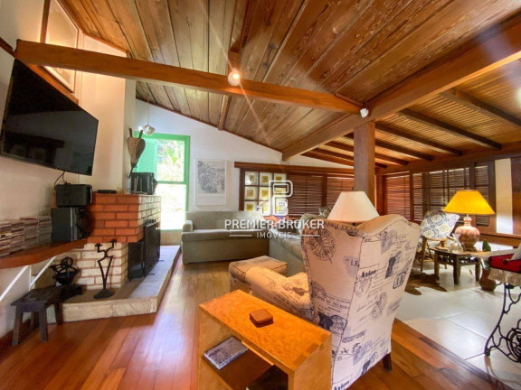 Imagem Fazenda à Venda, 250 m² em Vargem Grande - Teresópolis Imagem Fazenda à Venda, 250 m² em Vargem Grande - Teresópolis
