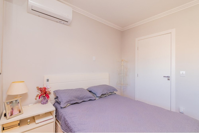 Imagem Apartamento com 3 Quartos à Venda, 120 m² em Menino Deus - Porto Alegre