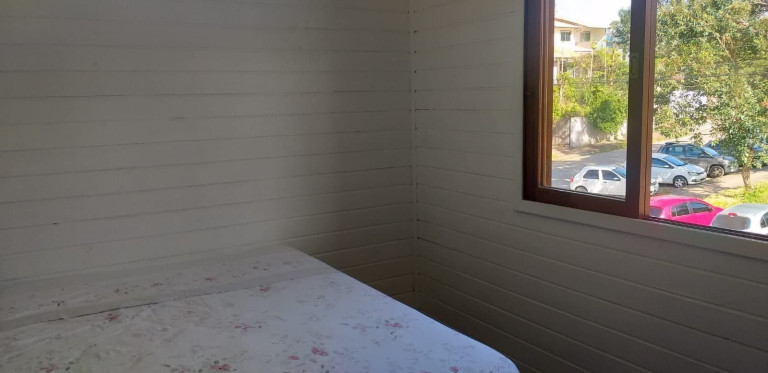 Imagem Imóvel com 2 Quartos à Venda, 70 m² em Centro - Garopaba