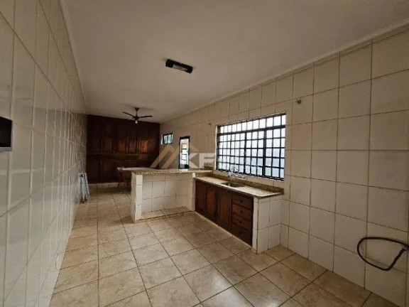 Imagem Sobrado com 3 Quartos à Venda, 300 m² em Bonfim Paulista - Ribeirão Preto